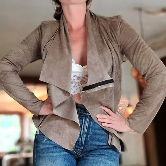 Zara Jackets & Blazers - ⭕️SOLD⭕️Zara Suede Jacket